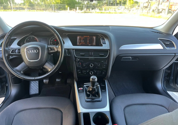 Audi A4 cena 29900 przebieg: 145000, rok produkcji 2009 z Leśnica małe 79